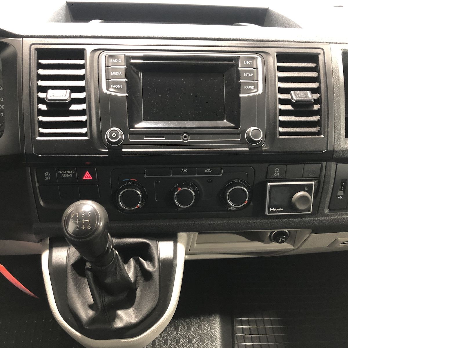 Volkswagen T6 Kasten, lang, 4 Motion, Klima, Standh - Photo 9