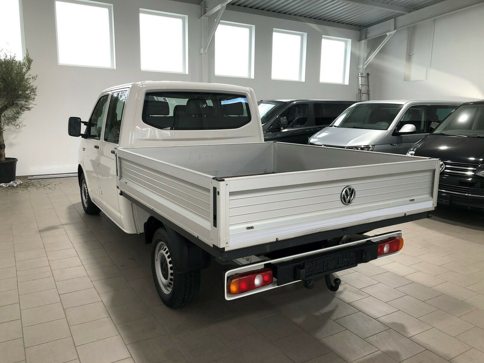 Volkswagen T6 Doka-Pritsche(6-Si.), 4 Motion, Klima, AHK - Photo 4