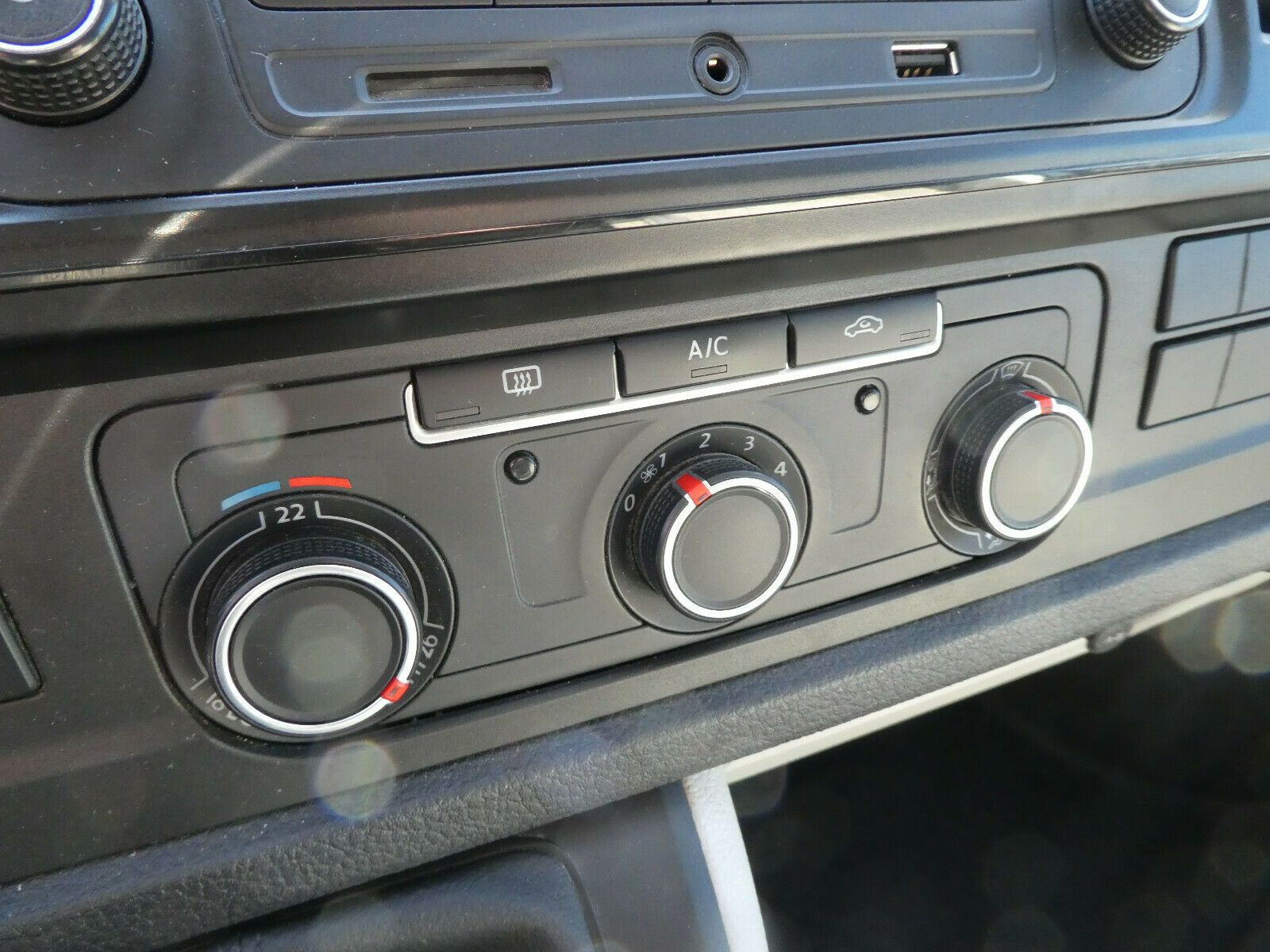 Volkswagen T6 Transporter Kasten Klima AHK PDC HECKKLAPPE - Photo 13