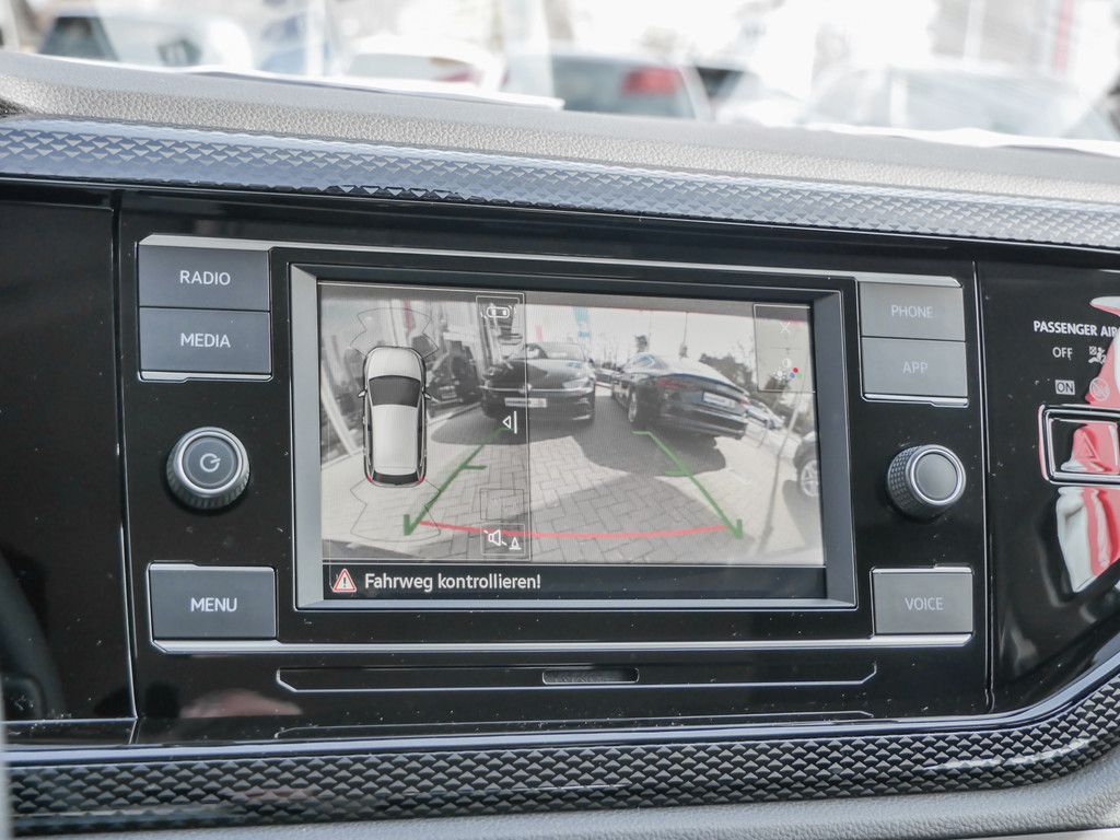 Volkswagen Polo 1.0 TSI Life KAM+APP+DAB+LED+SHZ+LANE - Photo 10