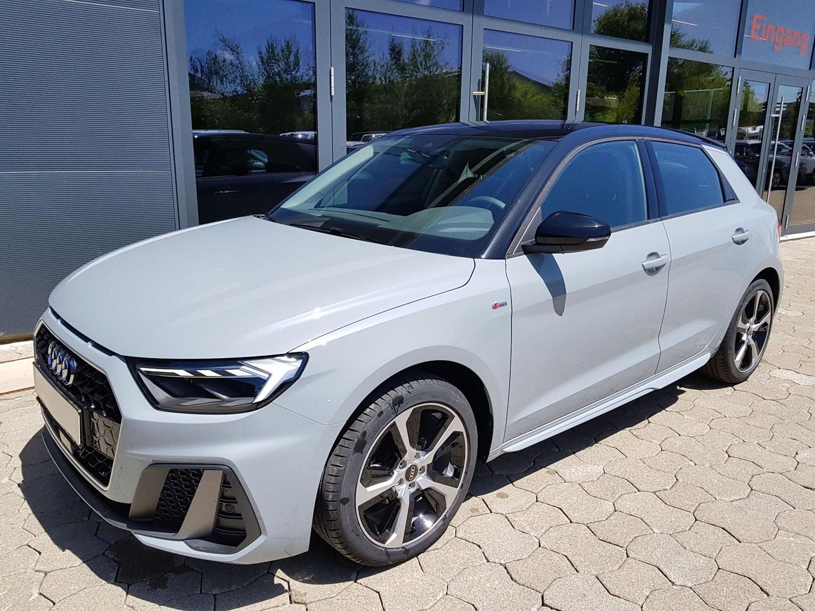 Audi A1 Sportback S-Line 25TFSI 70KW PDC, Kamera - Photo 2