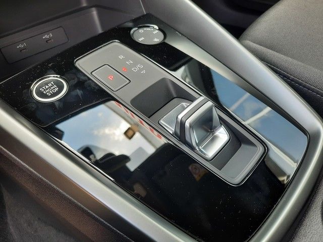 Audi A3 35 1.5 TFSI Sportback advanced S-TRONIC - Photo 11